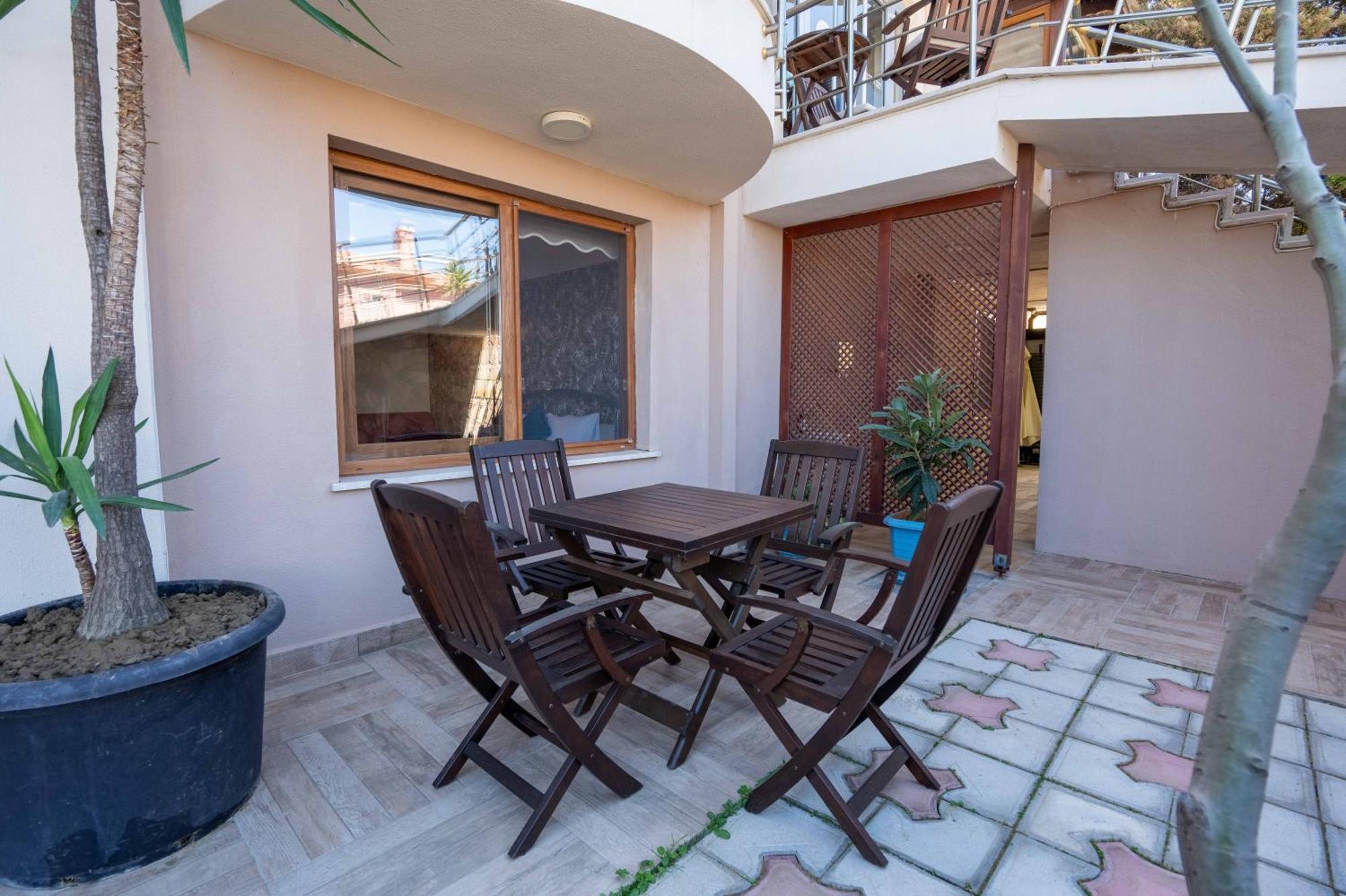 Cunda Giritlioglu Otel Adult Only Ayvalı Exterior foto